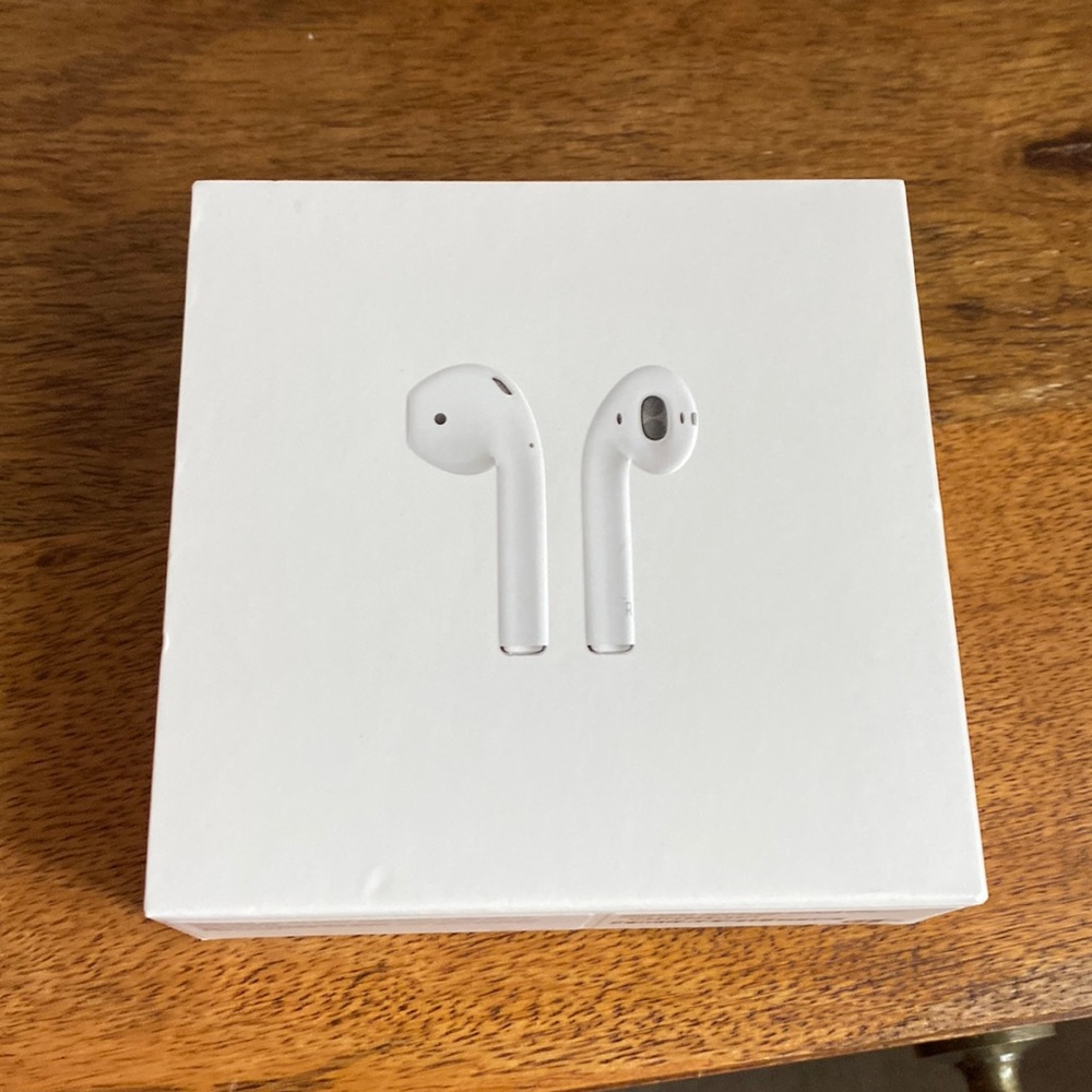 AirPods